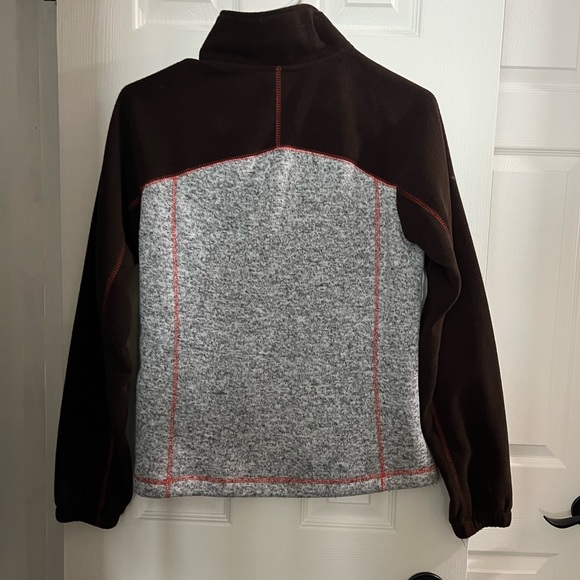 Women’s size small Cleveland Browns fleece jacket - Picture 2 of 2